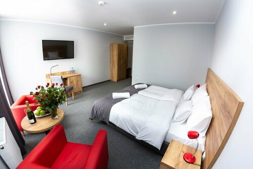 Seven Hotel