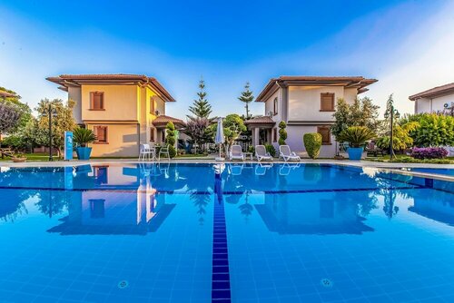 Vista Villas & Suites