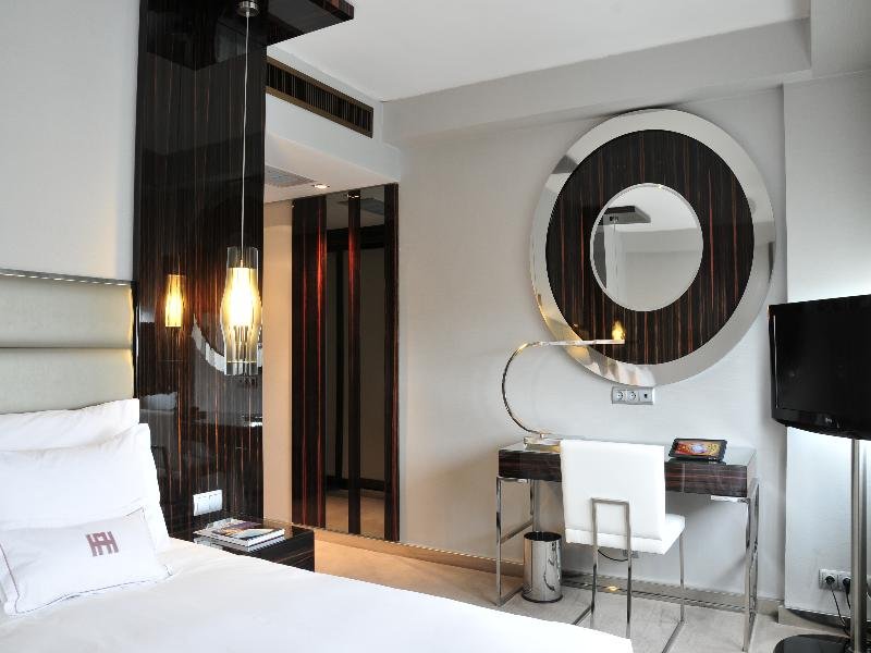 Фото Altis Grand Hotel