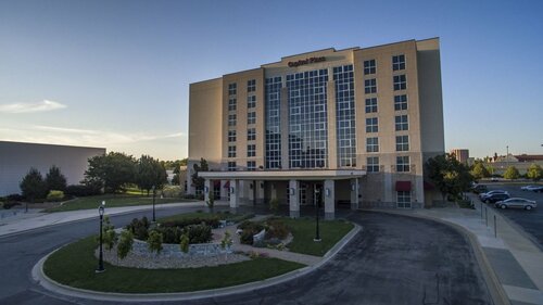 Гостиница Hotel Topeka at City Center