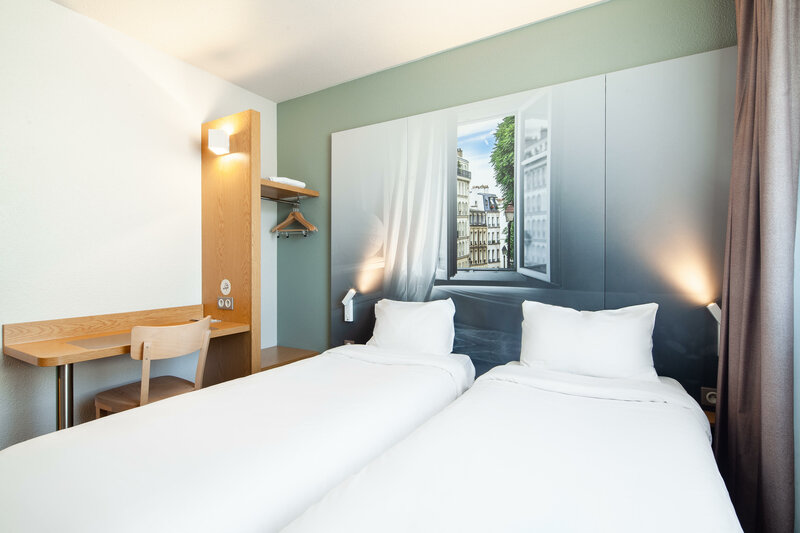 Гостиница B&b Hotel Paris Le Bourget в Ла-Курневе