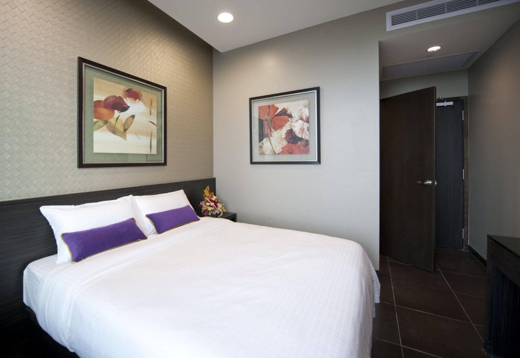 Фото V Hotel Lavender