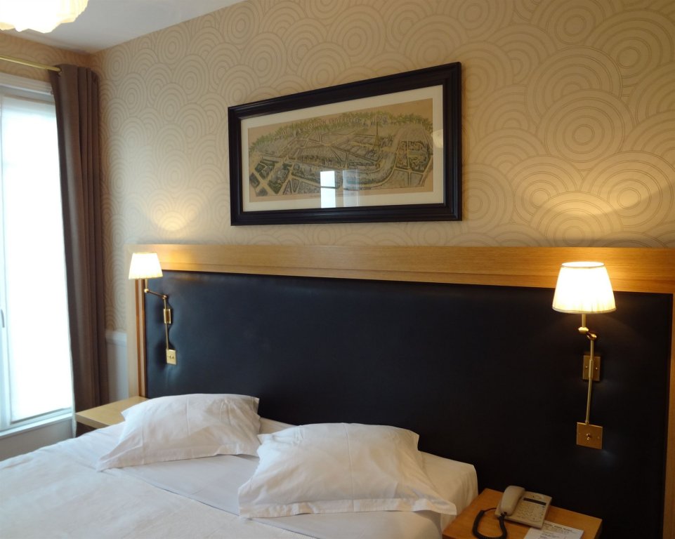 Фото Hôtel Le Cercle Tour Eiffel