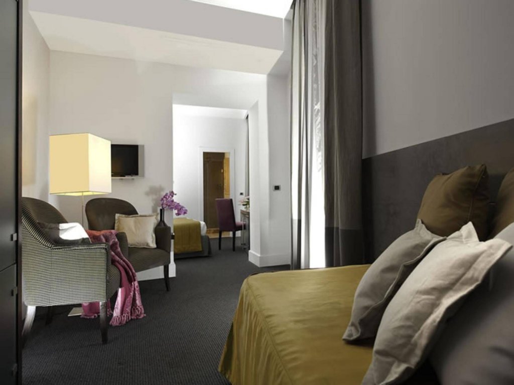 Фото The Opera Hotel