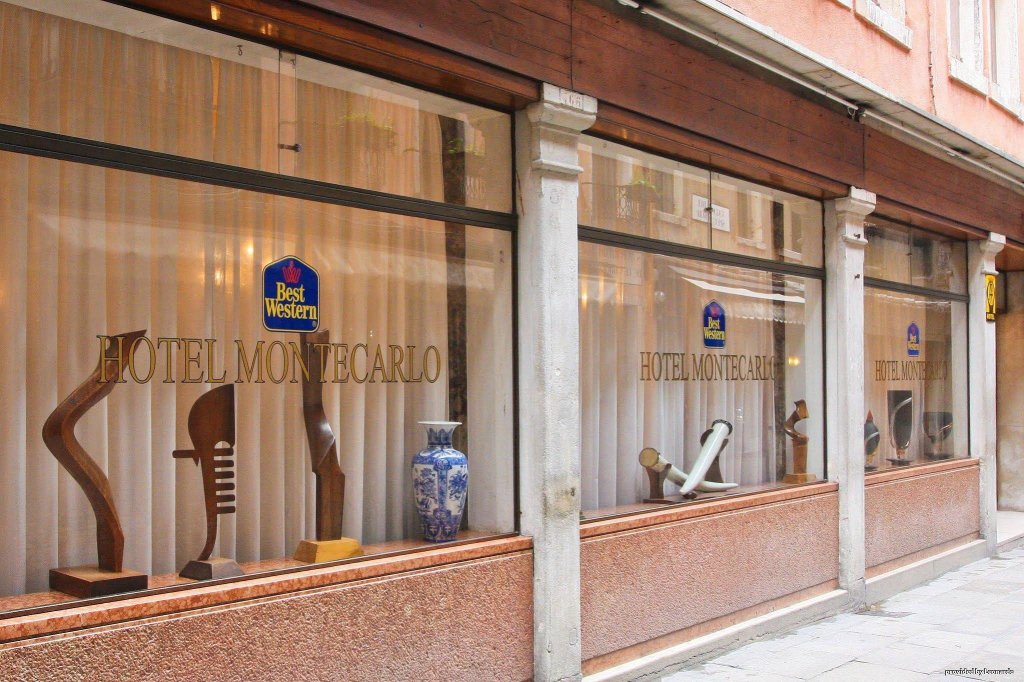 Фото Hotel Montecarlo