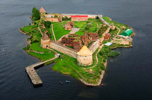 Museum Castle Oreshek, Shlisselburg, photo
