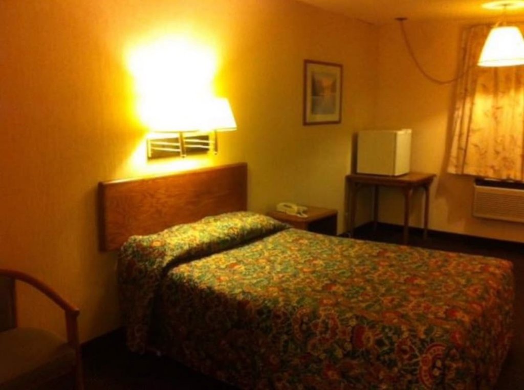 Фото Landmark Inn