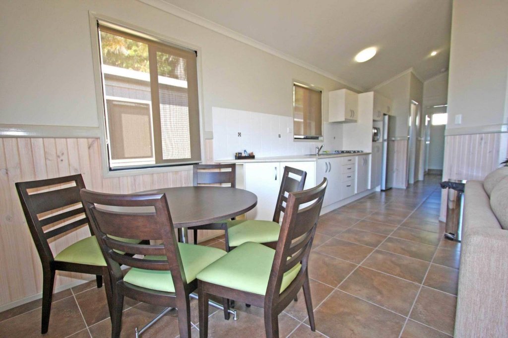 Фото Ocean Beach Tourist Park