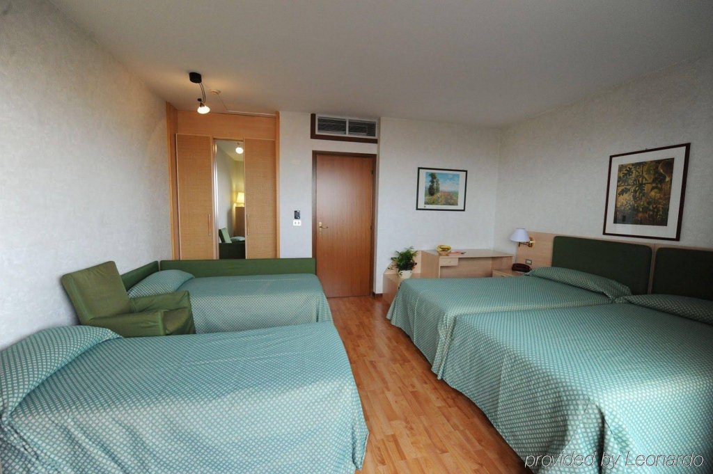 Фото Hotel Donatello Imola