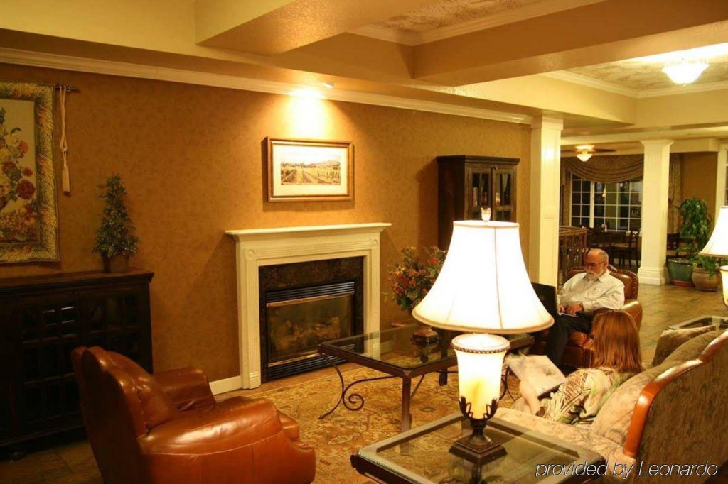 Фото Hampton Inn Ukiah