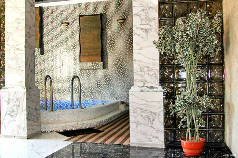 Фото Артём Плаза