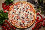 Pizza Shop (Dybenko Street, 120) ، محل صنع البيتزا