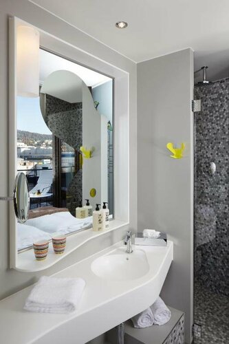 Гостиница 25hours Hotel Zurich West в Цюрихе