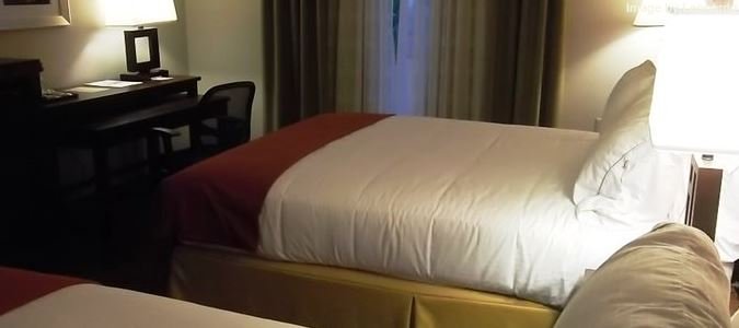 Фото Holiday Inn Express Hotel & Suites Brookhaven, an Ihg Hotel