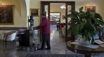 Фото Majestic Palace Hotel