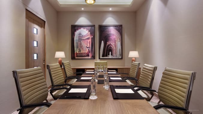 Фото DoubleTree by Hilton Hotel Agra