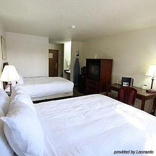 Фото Harbor Winds Hotel