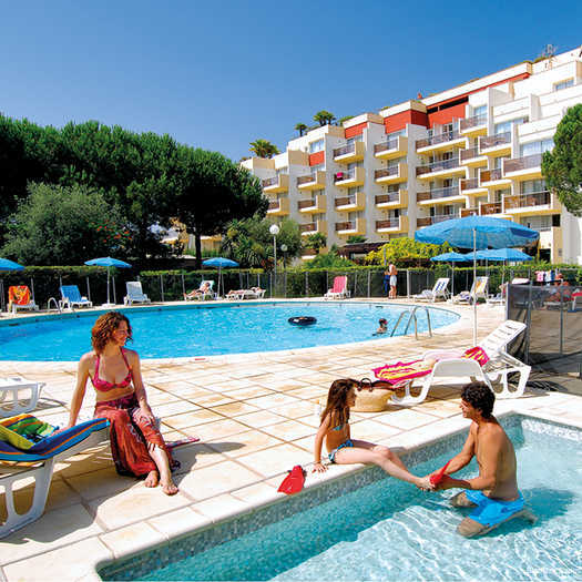 Фото Hotel BlueBay Banús