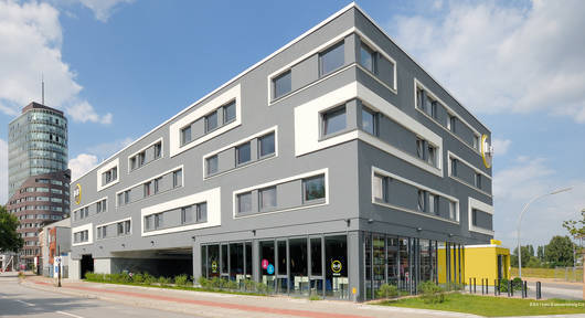 Фото B&b Hotel Braunschweig-City