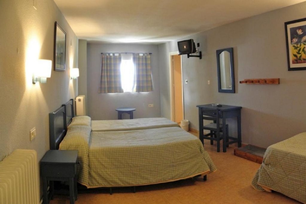 Фото Hostal El Ciervo