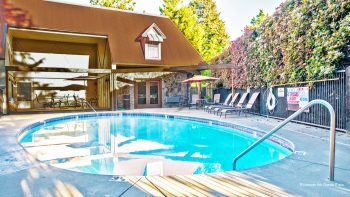 Фото Riverside Inn