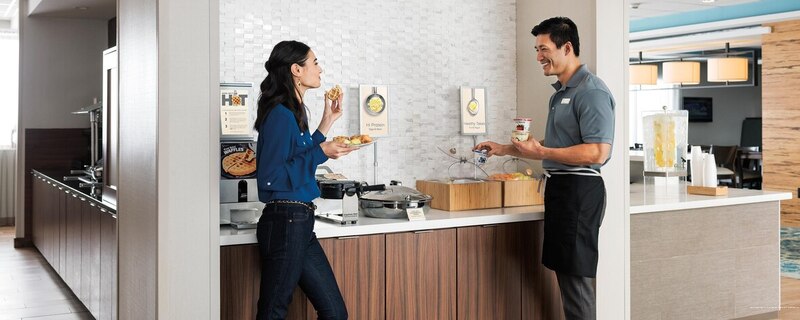 Фото Fairfield Inn & Suites by Marriott Detroit Troy