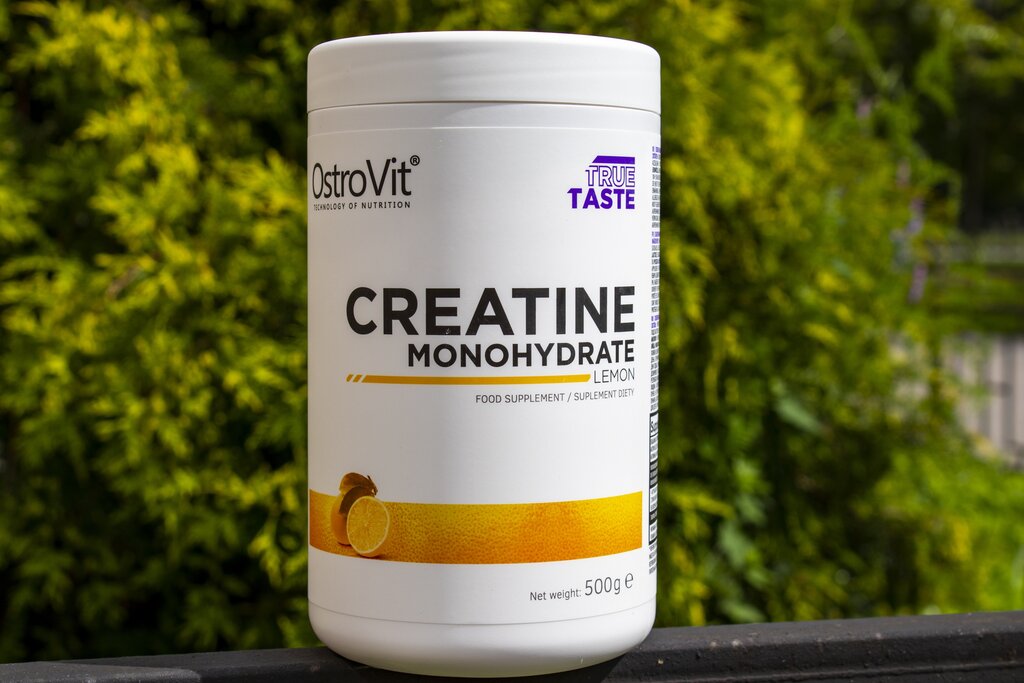 Sports nutrition Gold Standart sports nutrition store, Kolpino, photo