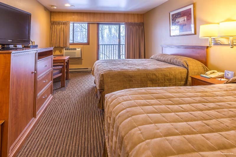 Фото Rabbit Ears Motel