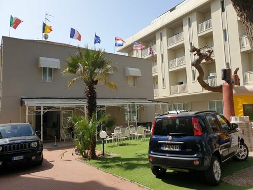 Гостиница Hotel Silvana Beach в Римини
