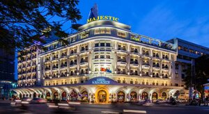 отель Hotel Majestic Saigon