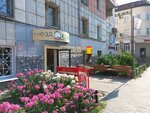 Гнездо (Sovetskaya Street, 39) ، مقهى