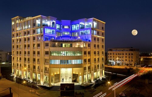 Гостиница Bravia Hotel Ouagadougou в Уагадугу