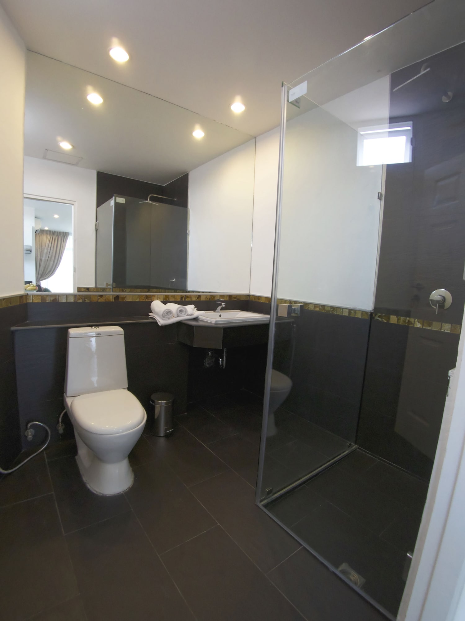 Фото Living Residence Phuket