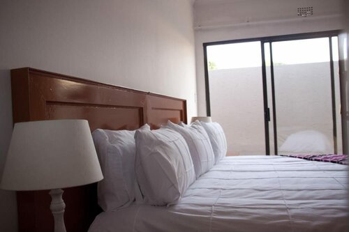 Гостиница Pimville Guesthouse