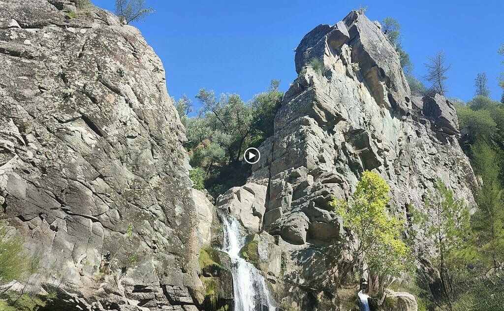 Landmark, attraction Ece Waterfall, Dikili, photo