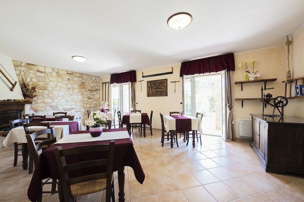 Фото Agriturismo Il Fontanile