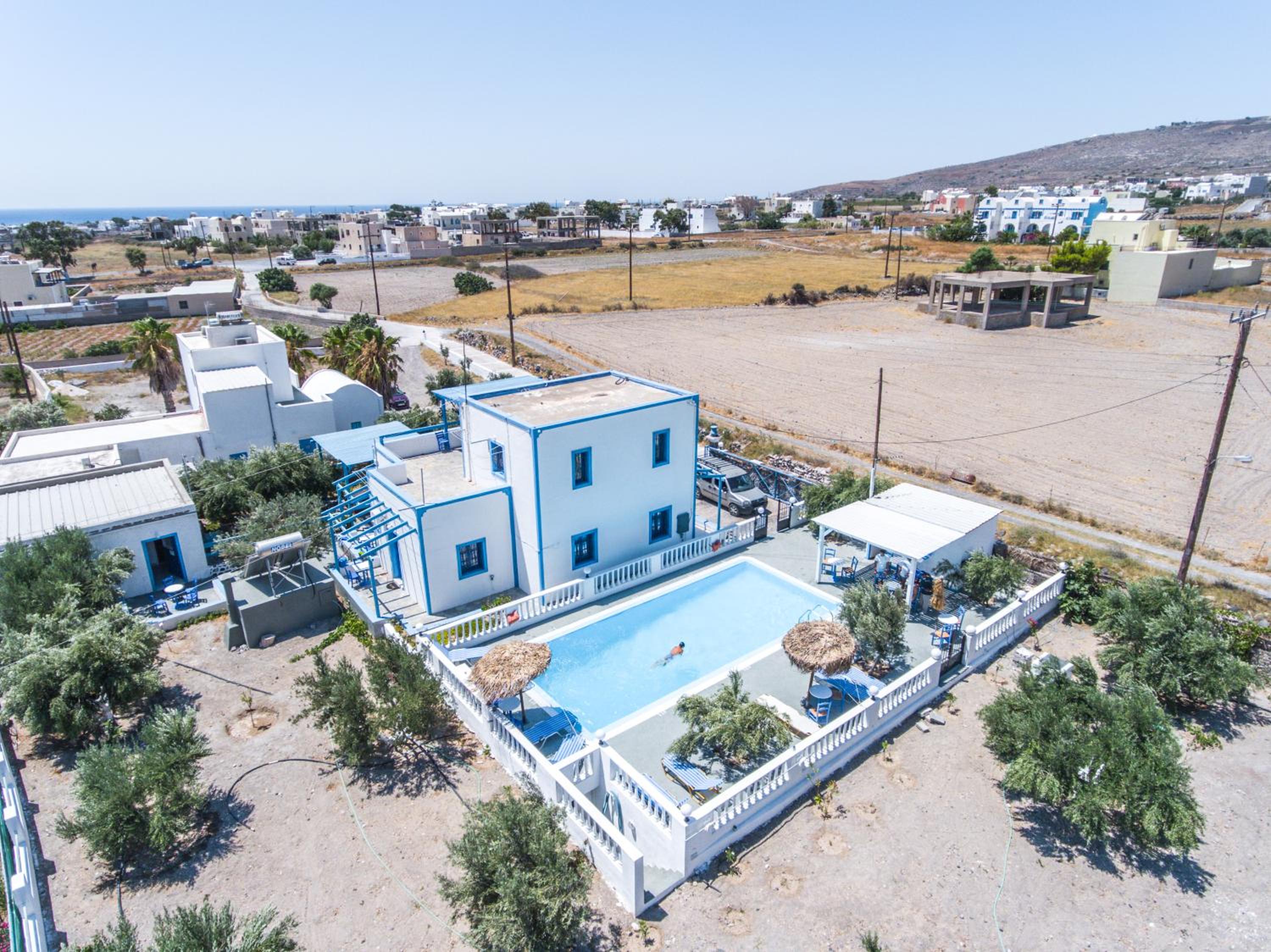 Фото Studios Apartments Kapetanios