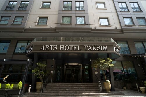 Гостиница Grand Oztanik Hotel Istanbul в Бейоглу