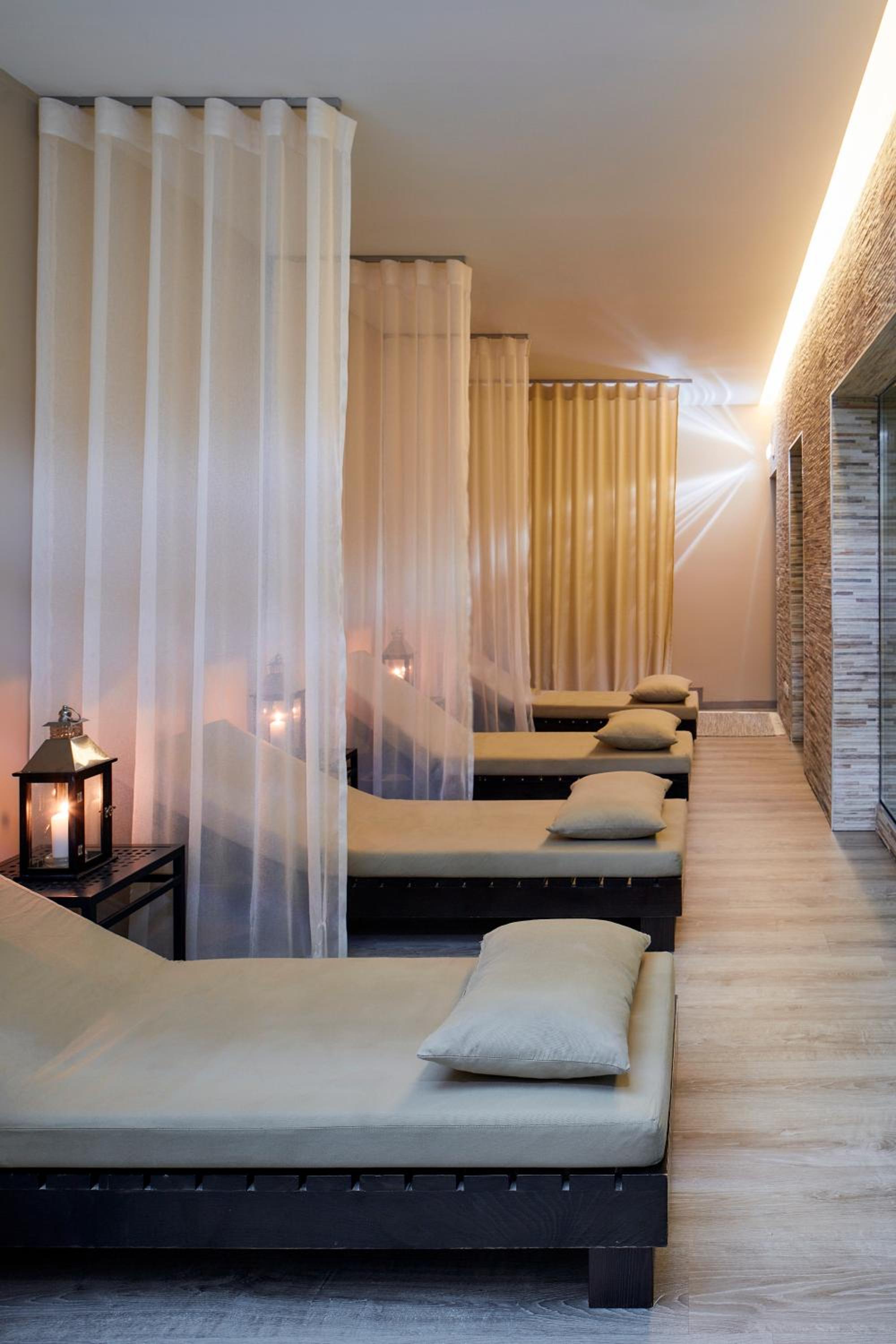 Фото Santa Eulalia Hotel & SPA