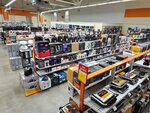 DNS (ulitsa 60 let Oktyabrya, 48), computer store