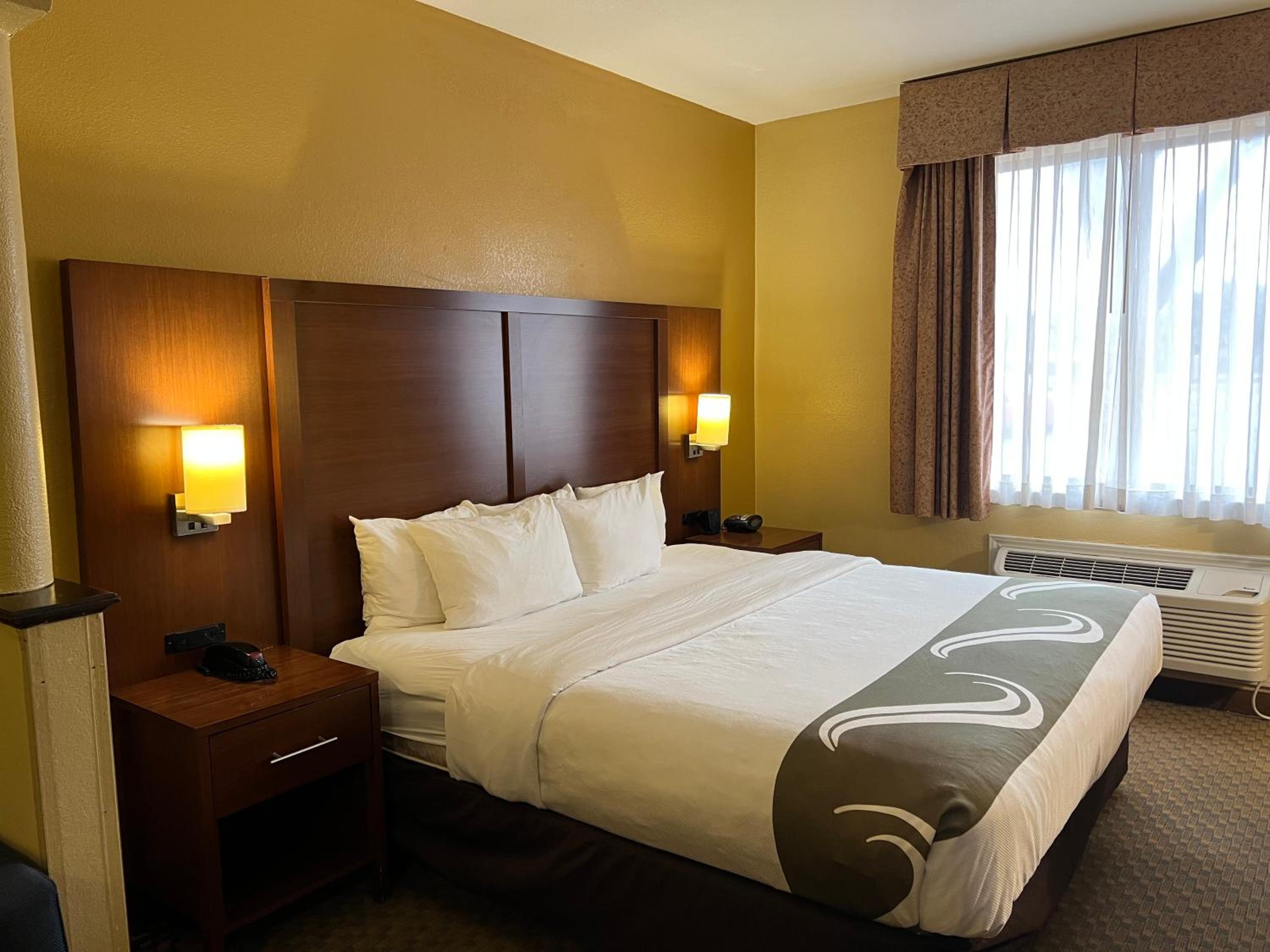 Фото Quality Suites