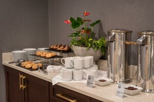 Гостиница Crowne Plaza Providence-Warwick Airport, an Ihg Hotel
