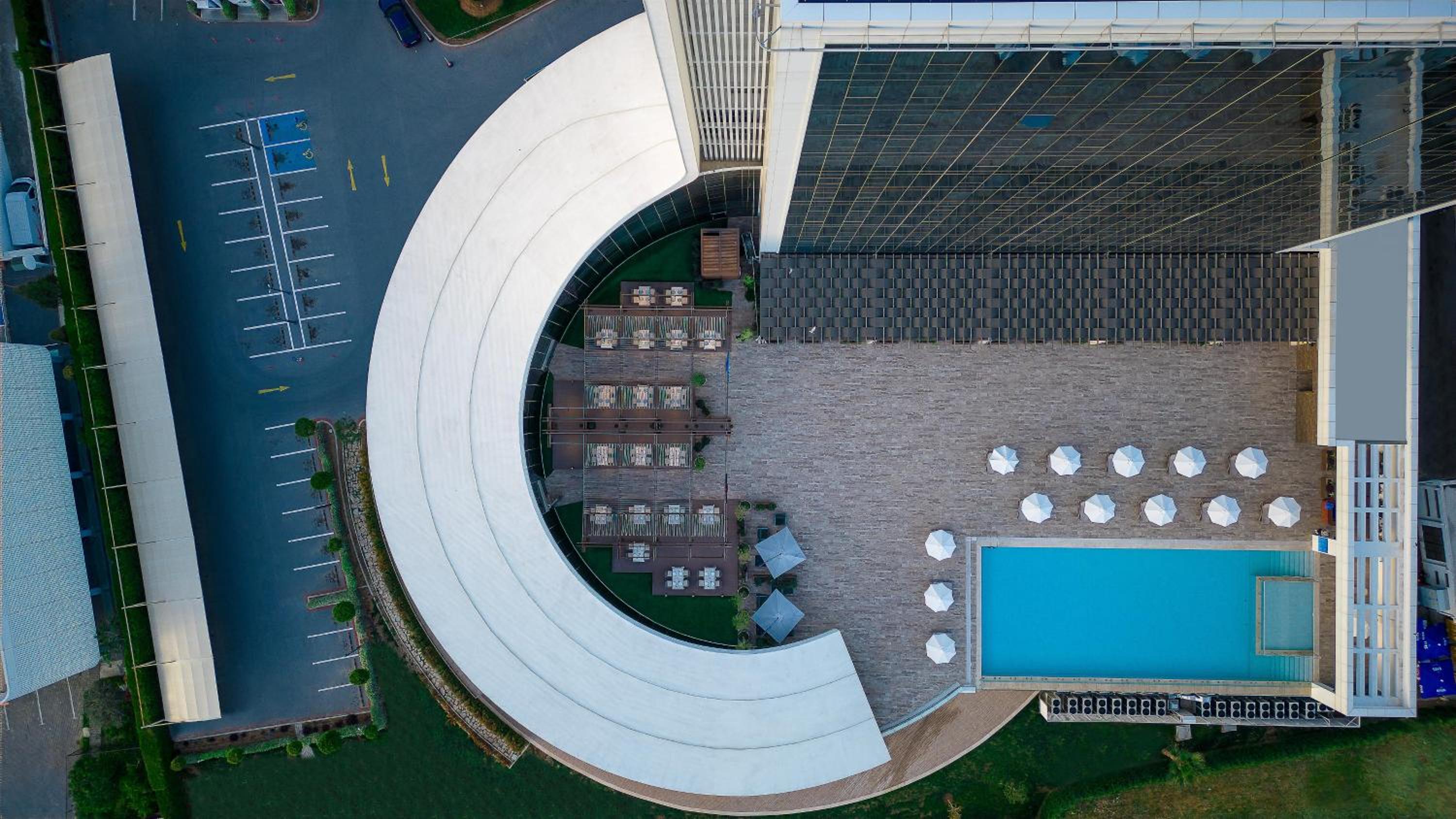 Фото Concorde Tower Casino & Convention & SPA
