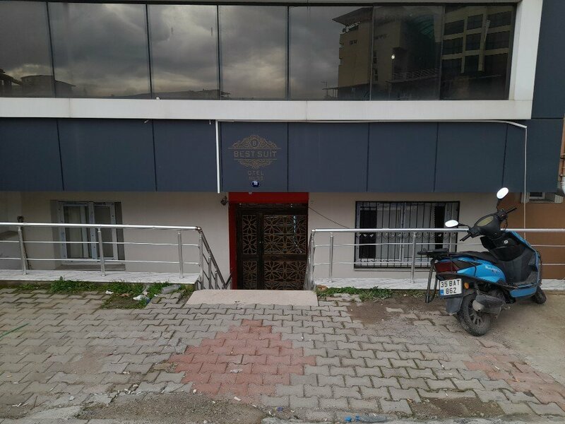 Гостиница Best Suit Otel в Будже