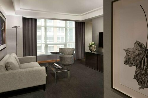 Гостиница SoHo Hotel Toronto в Портленде