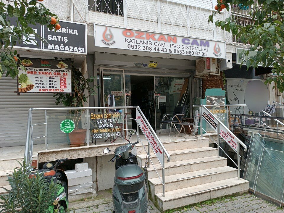 Glass workshop Özkan Katlanır Cam Pvc Sistemleri Cam Çerçeve Sineklik, Izmir, photo
