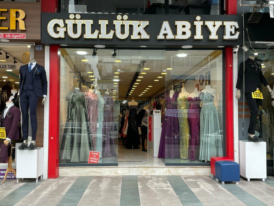 Evening dresses salon Güllük Abiye, Antalya, photo
