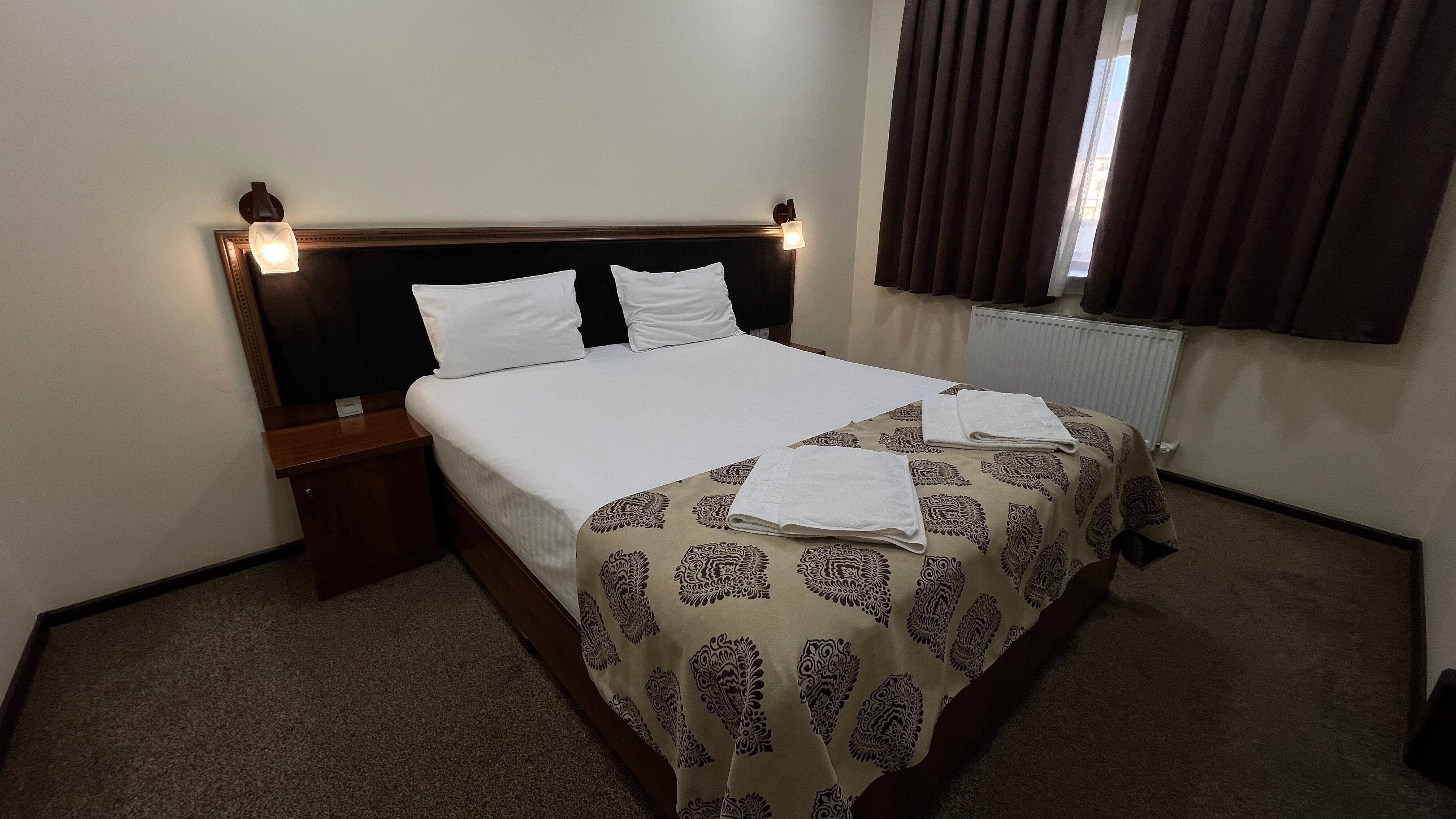 Фото Makon Hotel