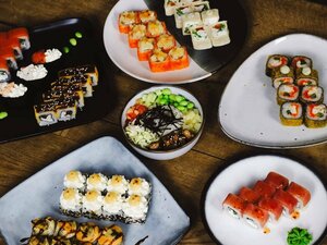Sushi Fixprice (Komsomol'skaya Street, 41) ، مطعم سوشي