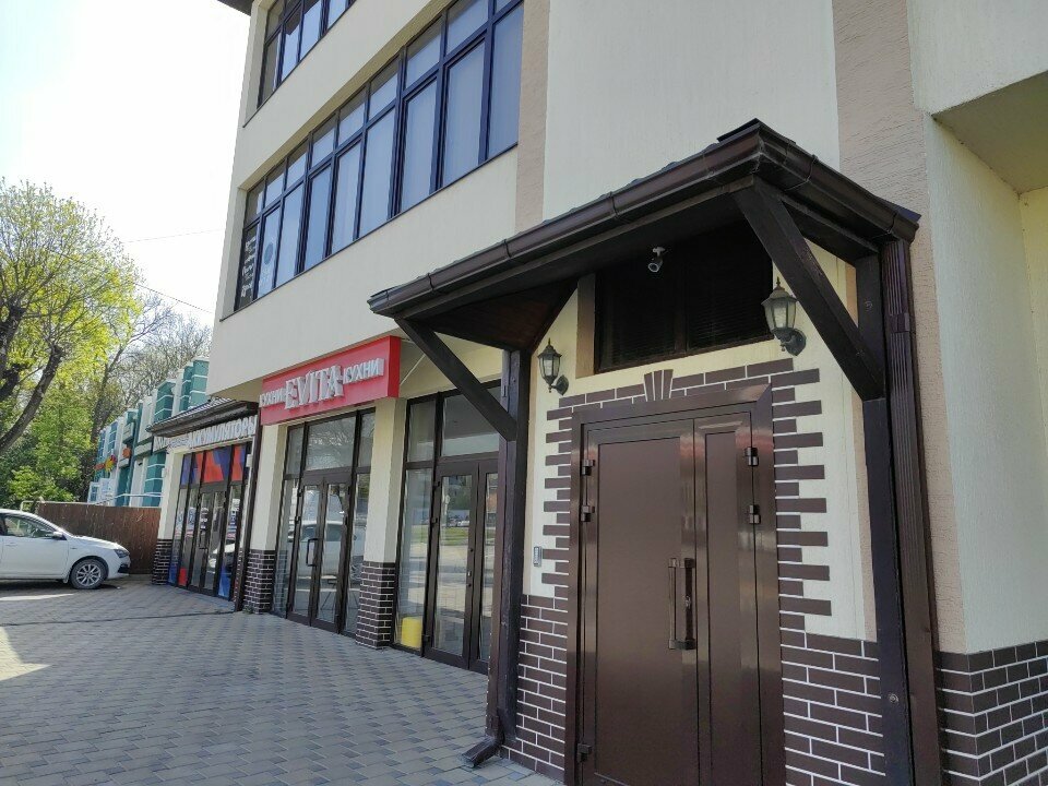 Tattoo studio Octopus, Gelendgik, photo